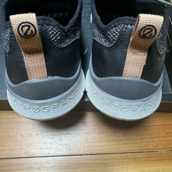 Cole Haan Zerogrand Stitchlite size 9 - Picture 2 of 5
